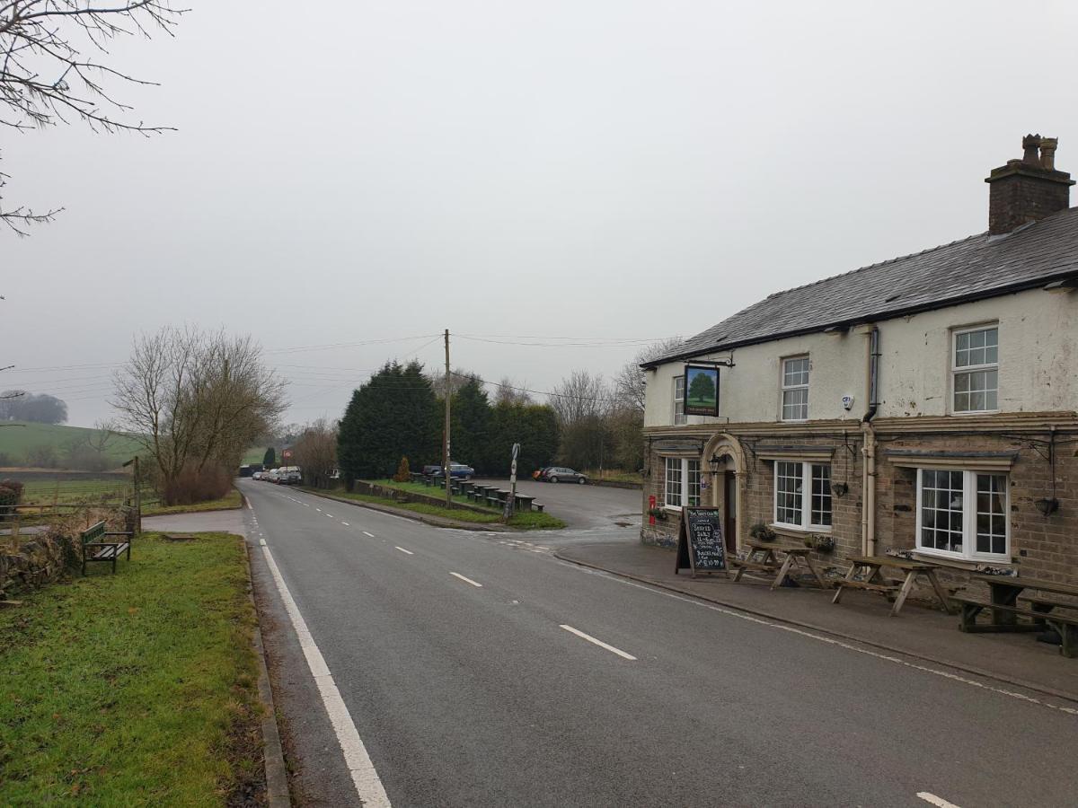 The Shady Oak Country Inn Taxal Exteriér fotografie